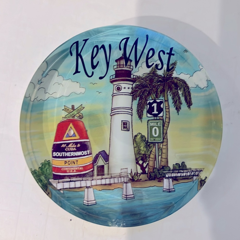 Glass Paperweight Key West - Picture 2 of 5